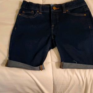 Girls blue jean shorts